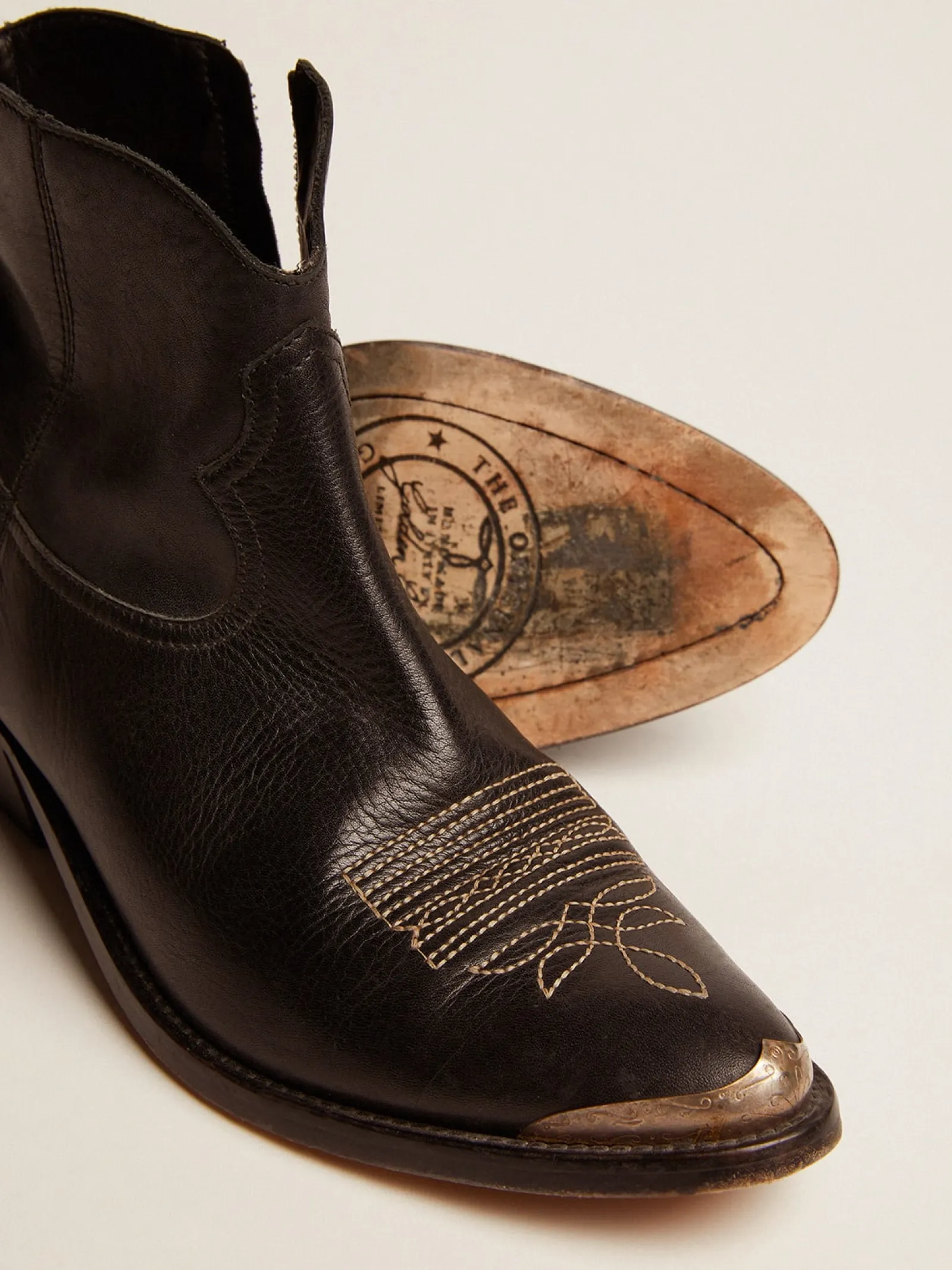 Cheap Golden Goose Ankle boot Feminina de couro com decoração western Material principal: 100% couro bovino