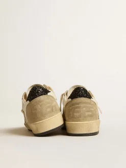 Hot Golden Goose Ball Star de napa e suede com estrela e talão de glitter preto Cabedal de napa branca