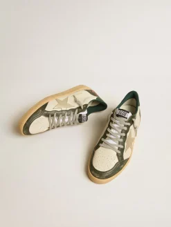 Hot Golden Goose Ball Star LTD com estrela de couro platinado e talão de couro verde Cor: branco sujo