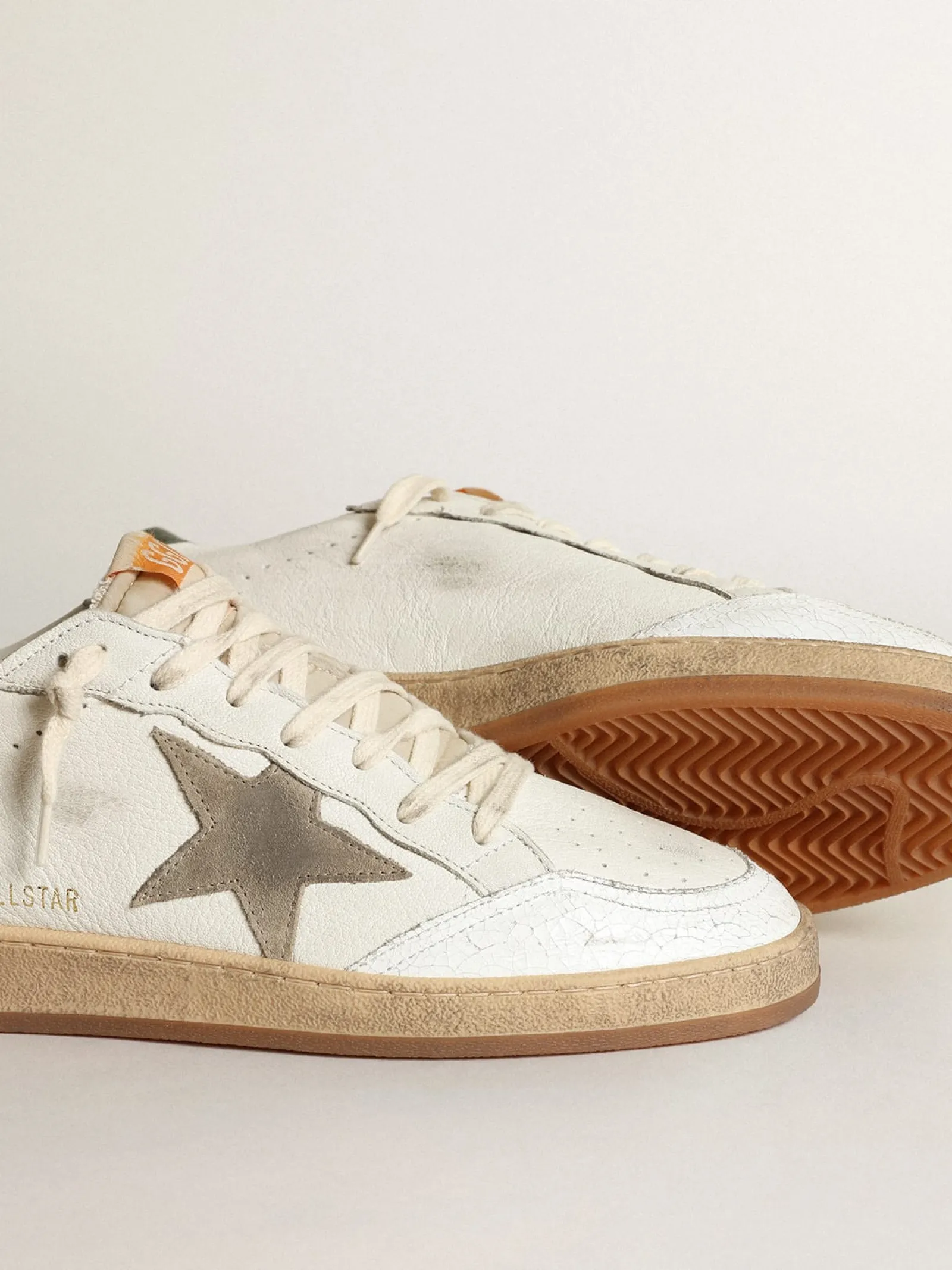 Outlet Golden Goose Ball Star masculino de napa branca com estrela de suede havana-rosado Cabedal de napa branca