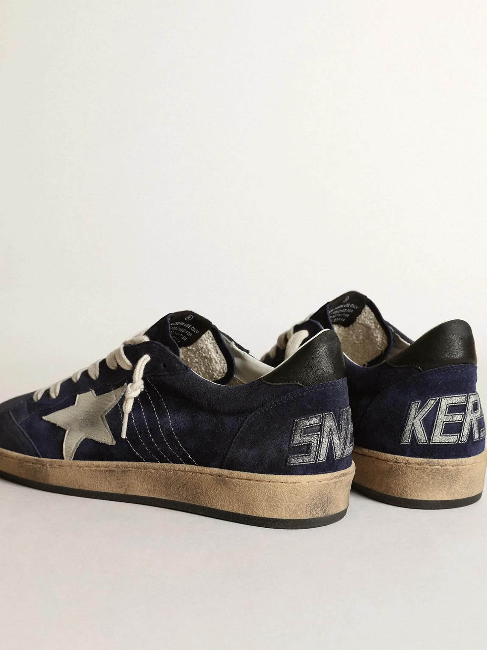 New Golden Goose Ball Star masculino de suede azul-escuro com estrela branca de nubuk Cabedal de suede azul-escuro