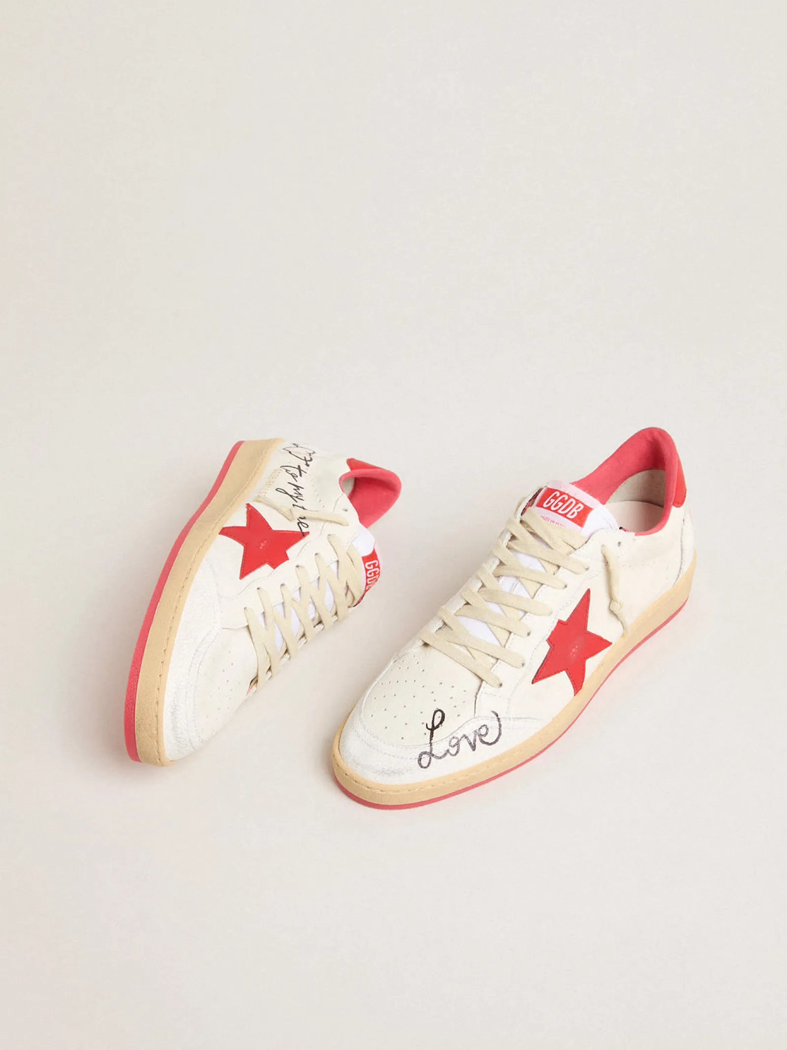 Fashion Golden Goose Ball Star Wishes Masculino de couro branco com estrela e talão vermelhos Cabedal de napa branca