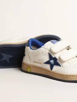 Outlet Golden Goose Ball Star Young com estrela e talão de couro metálico azul Cabedal de napa branca