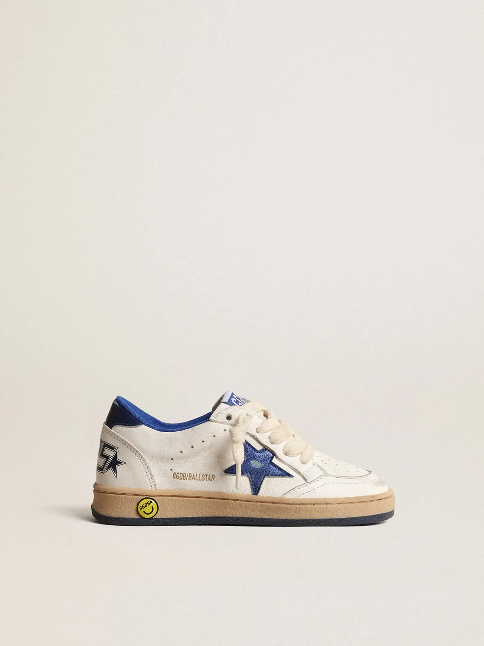 Store Golden Goose Ball Star Young com estrela e talão de couro metálico azul Cabedal de napa branca