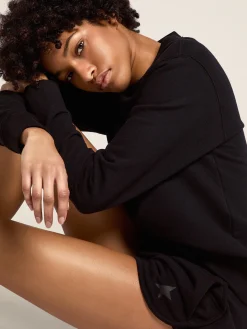 Discount Golden Goose Bermuda feminina preta com estrela tom sobre tom Cor: preto
