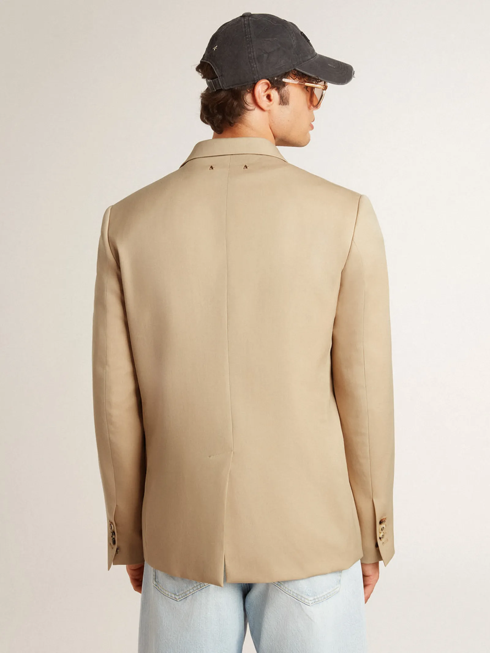Hot Golden Goose Blazer de abotoamento simples cor areia com botões de chifre Golden Collection