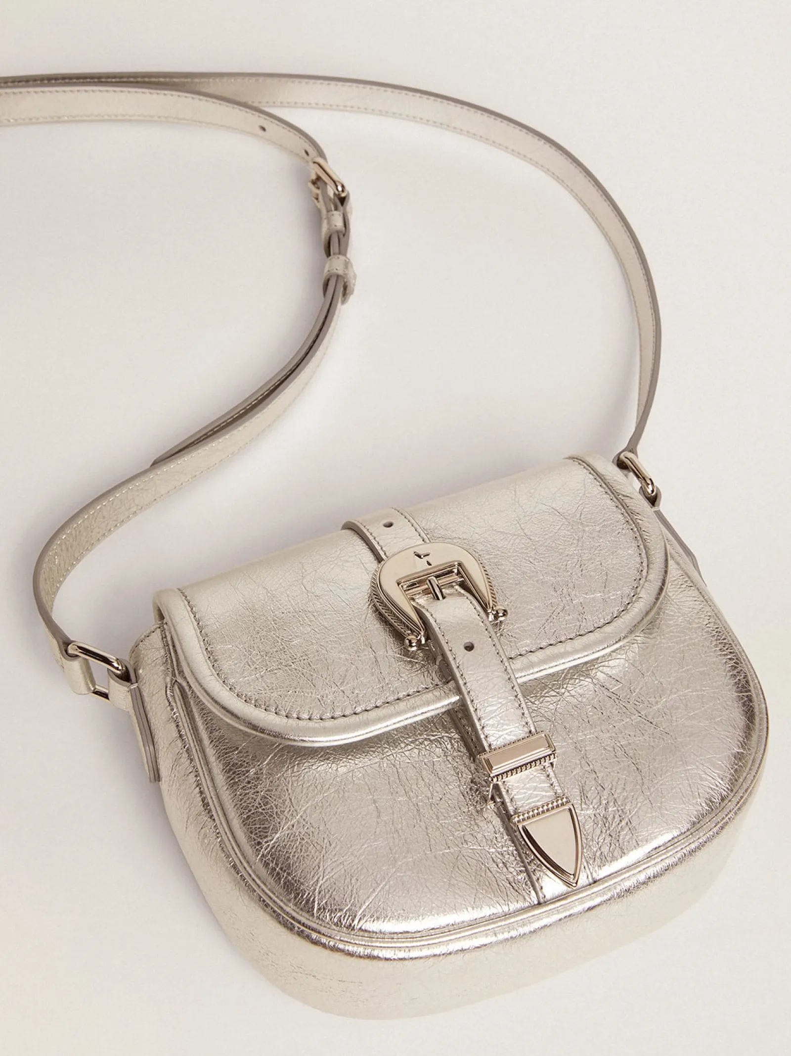 Best Golden Goose Bolsa Rodeo feminina pequena de couro metálico prateado Cor: prata