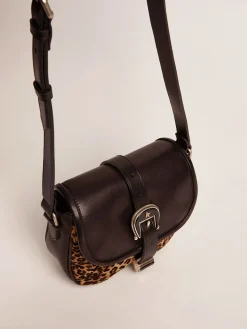 Online Golden Goose Bolsa Rodeo pequena de couro preto e couro cavalinho com estampa de leopardo Cor: preto