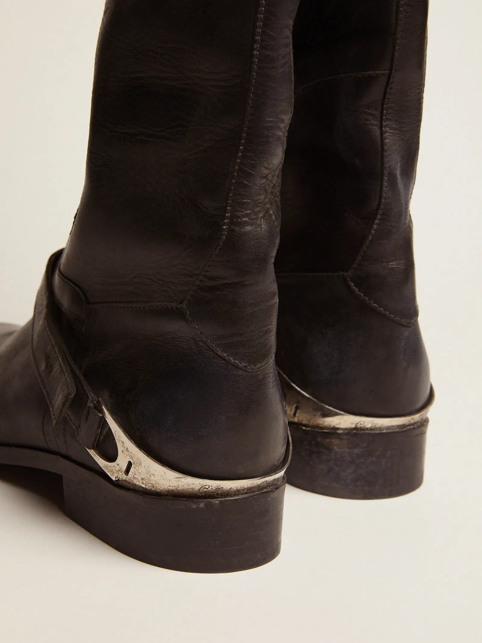 Clearance Golden Goose Bota feminina de couro preto com braçadeira no salto Cor: preto