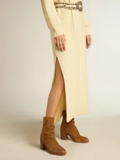 New Golden Goose Botas Vivienne de cano baixo de suede na cor conhaque Cabedal de suede cor conhaque