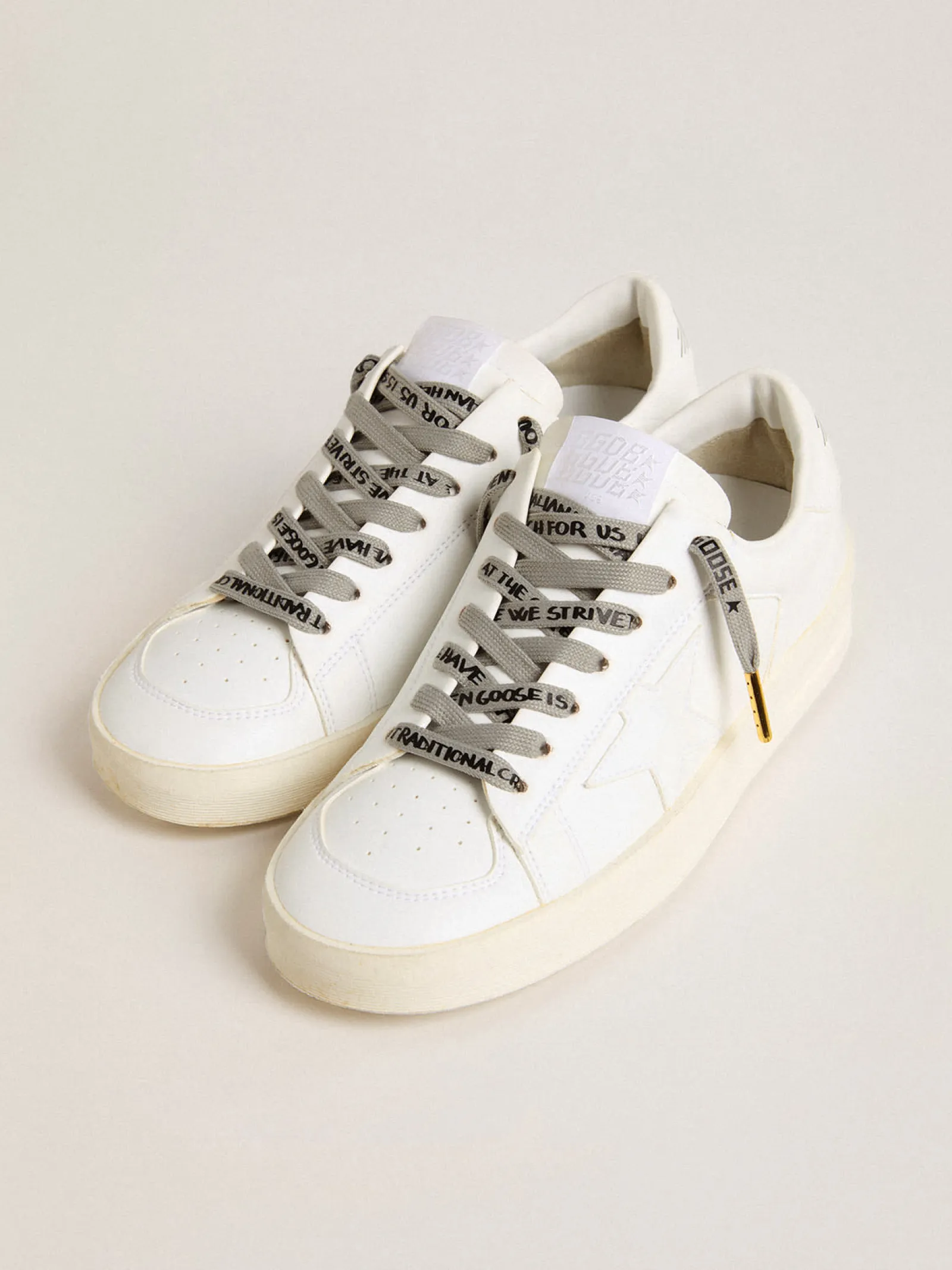 New Golden Goose Cadarços de algodão cinza com logo e escrita pretos em contraste Cor: cinza