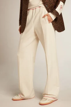 Cheap Golden Goose Calça de jogging Feminina na cor branco heritage com logo CNY Cor: branco heritage