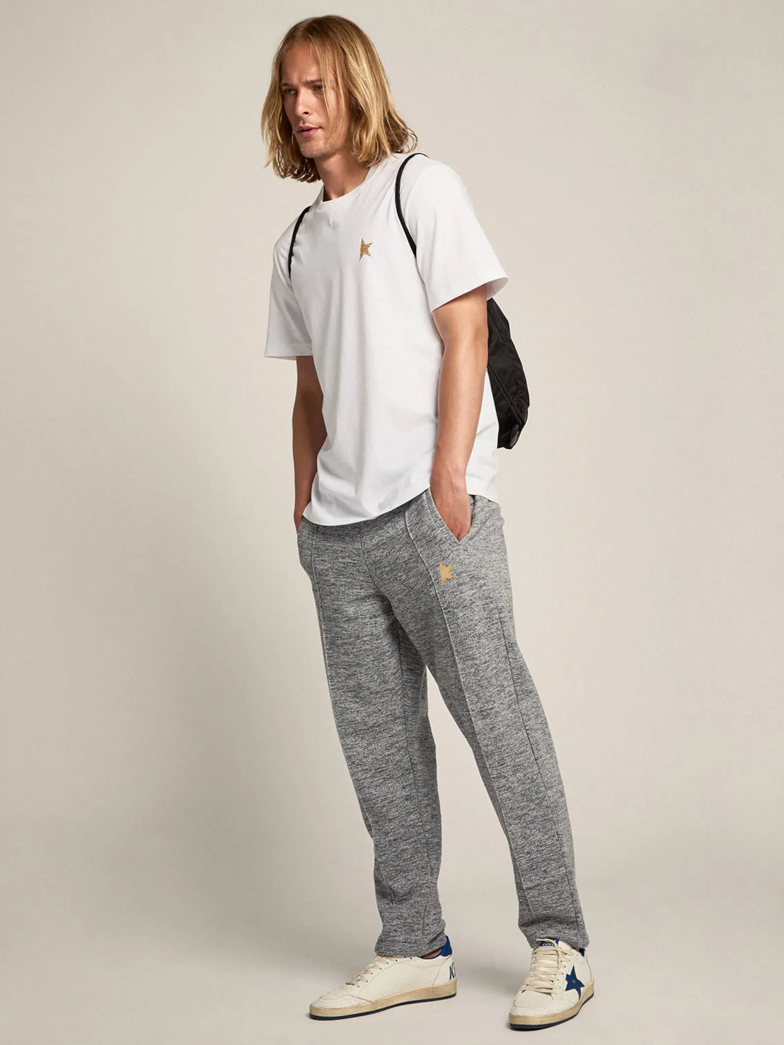 Hot Golden Goose Calça de jogging masculina cinza com estrela dourada na frente Cor: cinza mescla