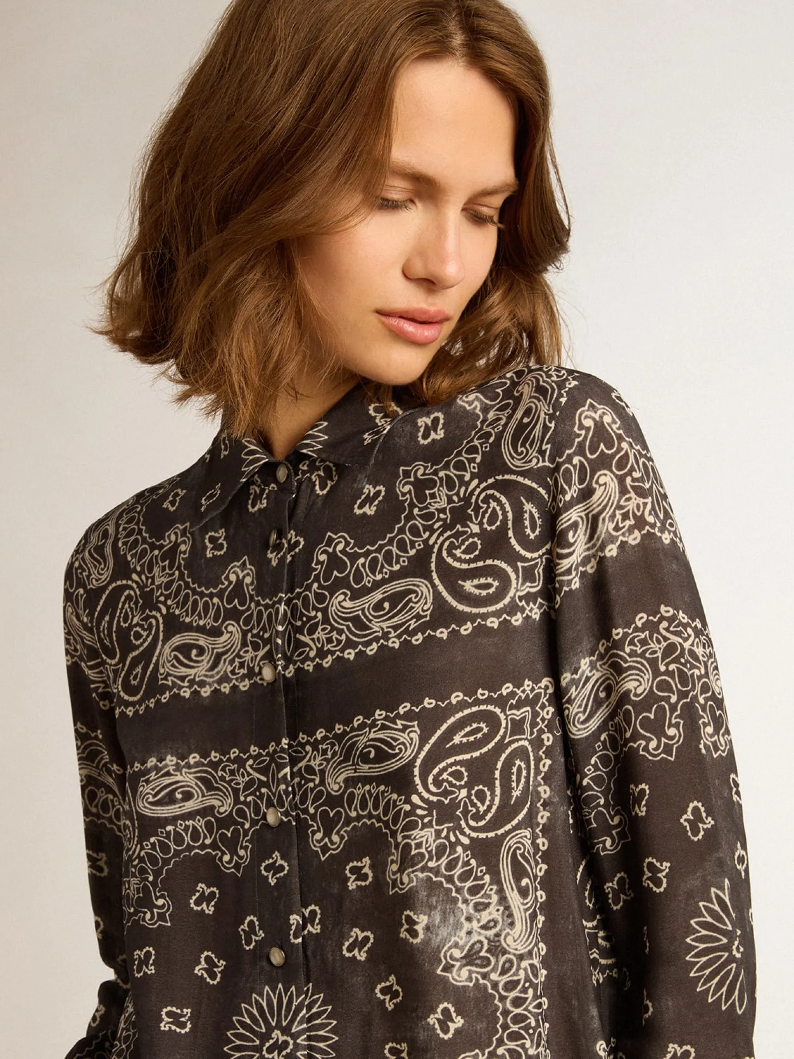 Best Golden Goose Camisa tipo pijama na cor antracite com estampa caxemira Golden Collection
