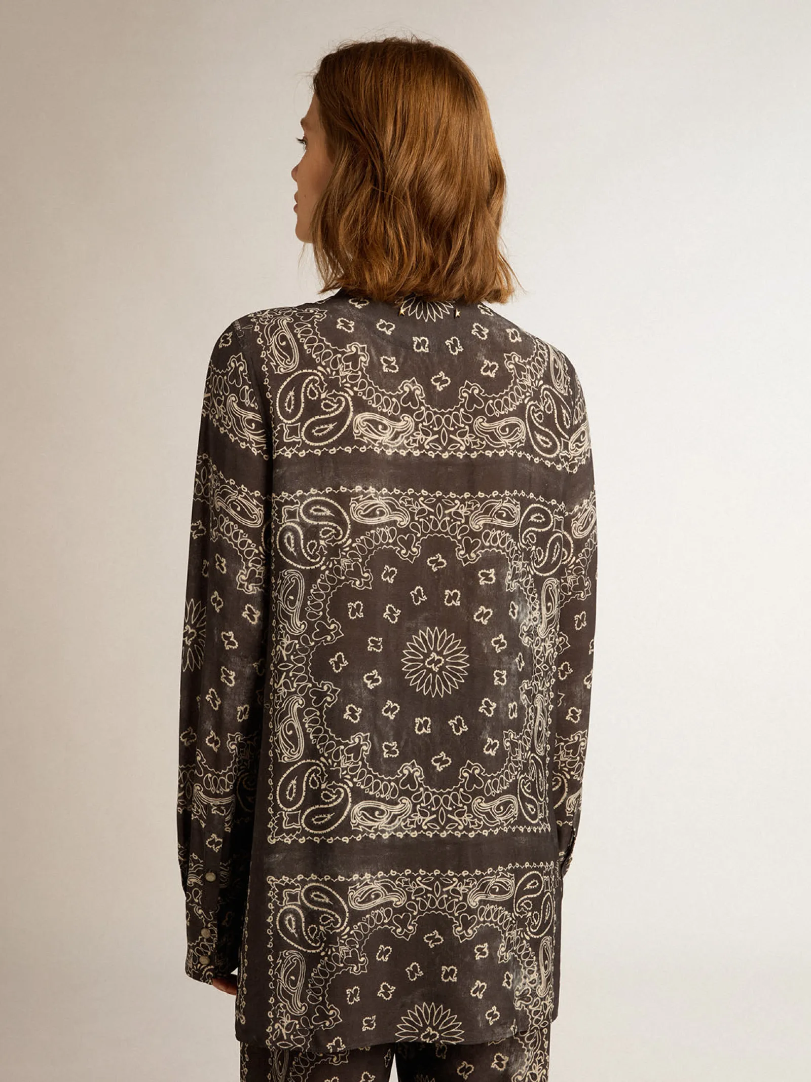 Best Golden Goose Camisa tipo pijama na cor antracite com estampa caxemira Golden Collection