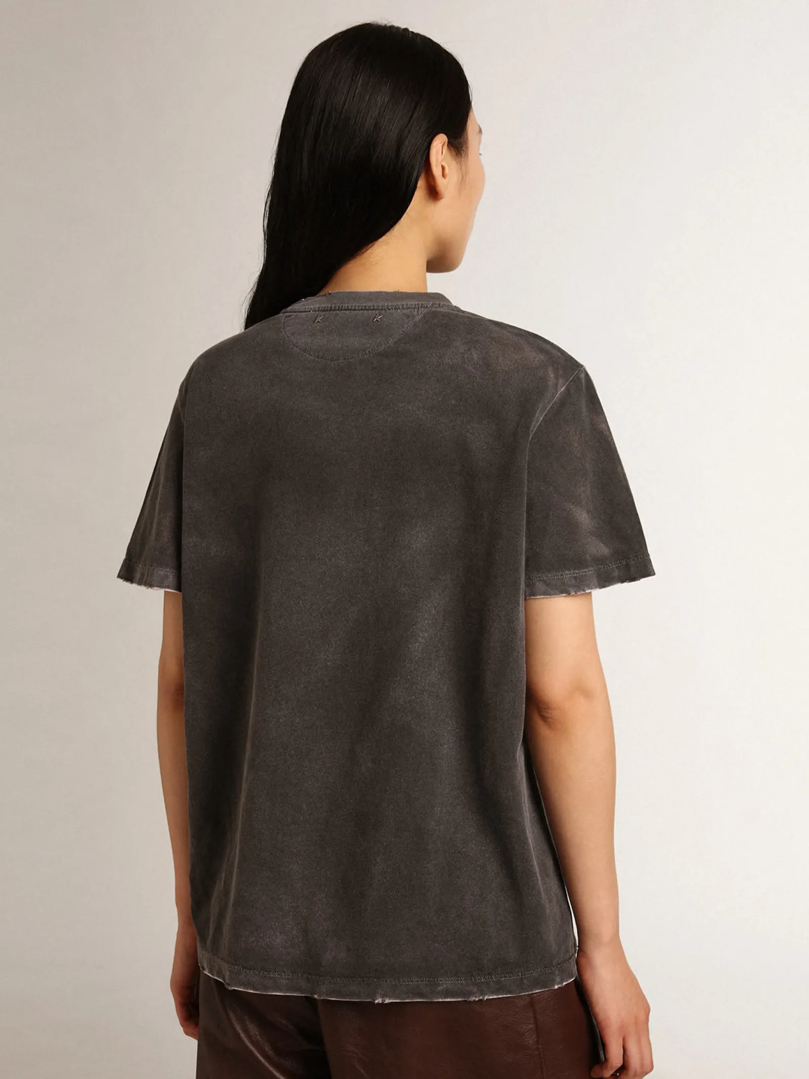Best Golden Goose Camiseta feminina cinza com estampa na frente Cor: cinza