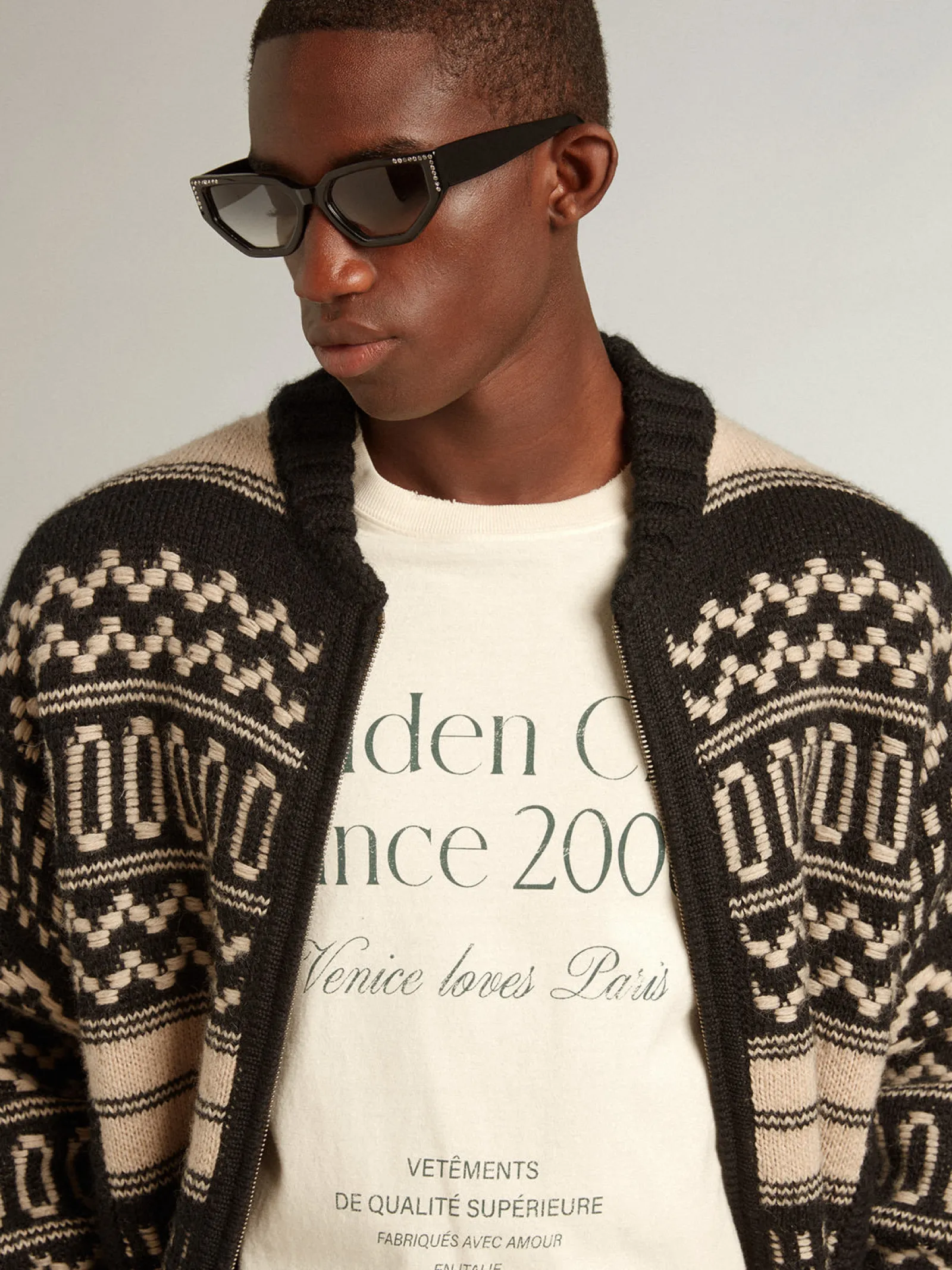 Best Sale Golden Goose Camiseta masculina de algodão branco usado com escrita verde Coleção Journey