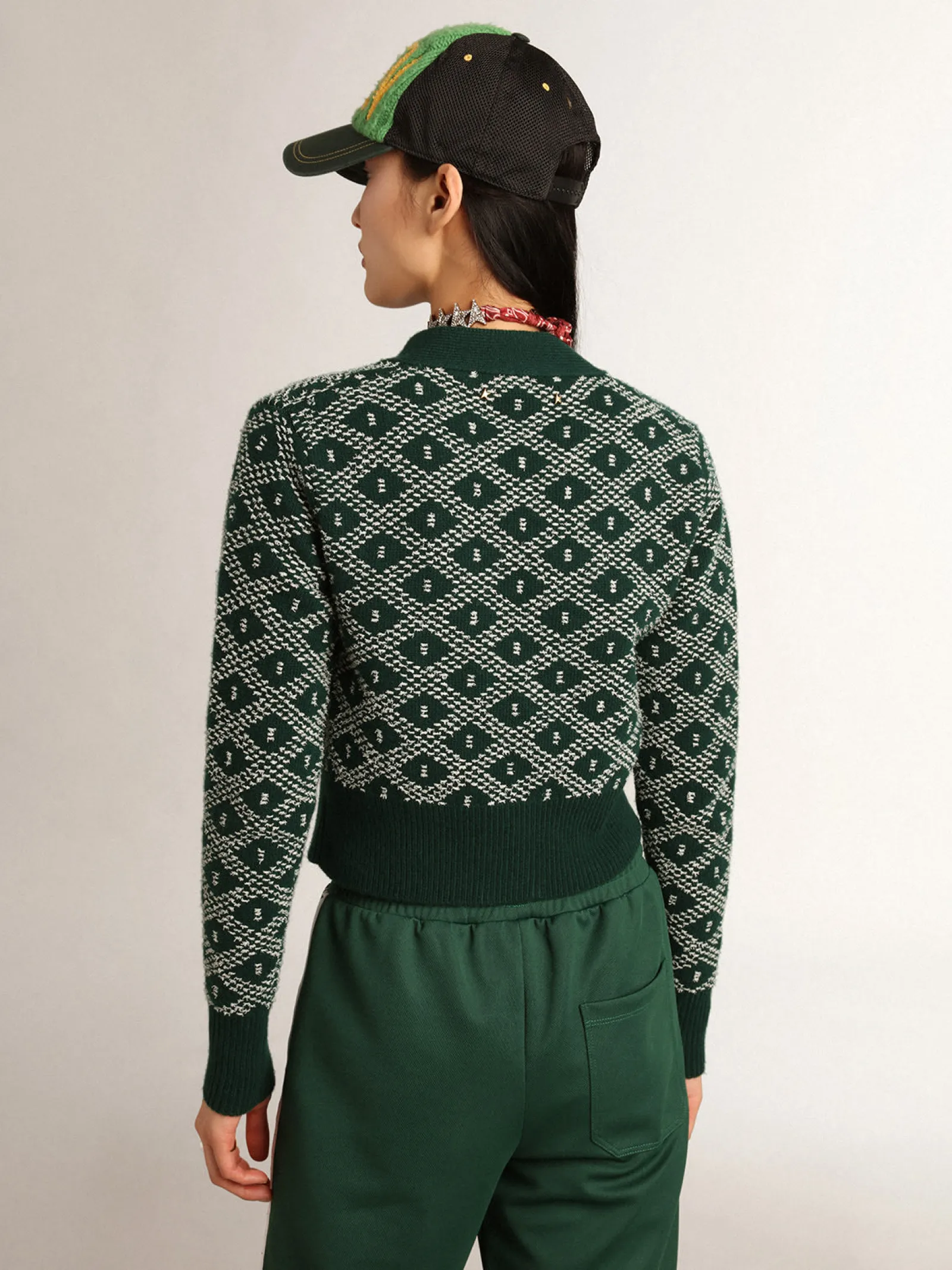 Flash Sale Golden Goose Cardigã cropped feminino com jacquard em losangos verde e branco Cor: verde e branco