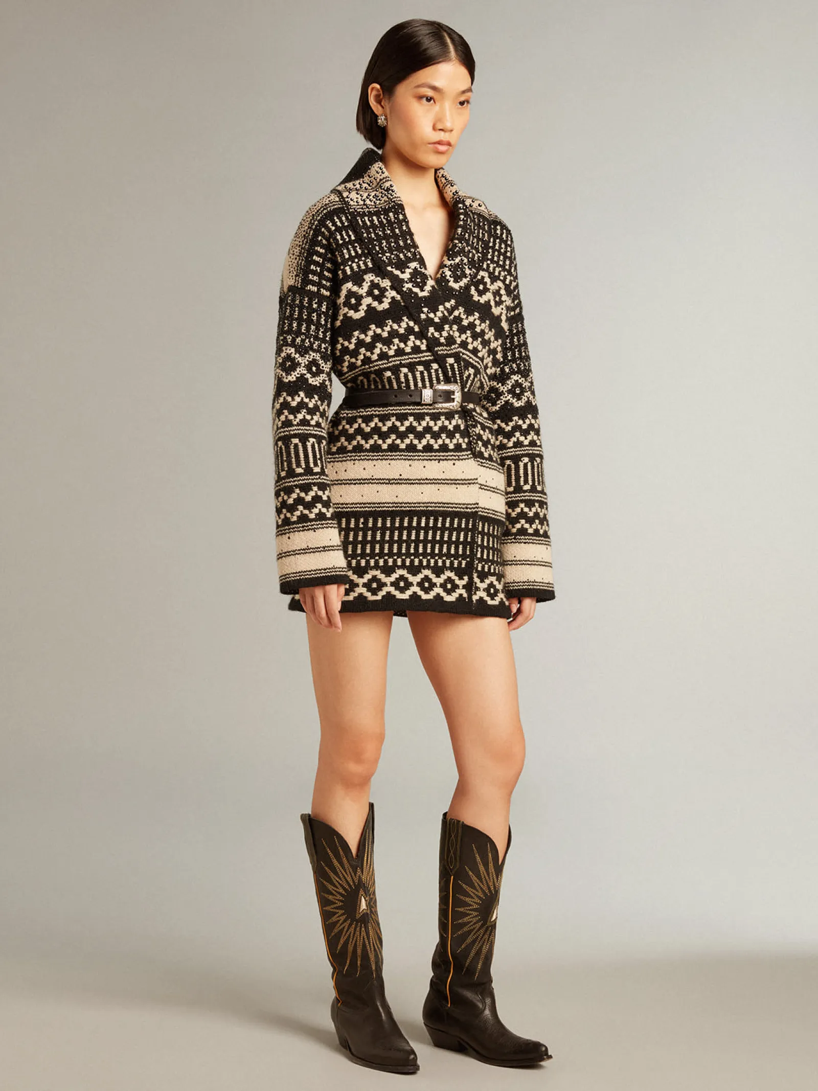 Online Golden Goose Cardigã feminino de lã na cor cru com padrão jacquard e cinto Cor: cru e preto