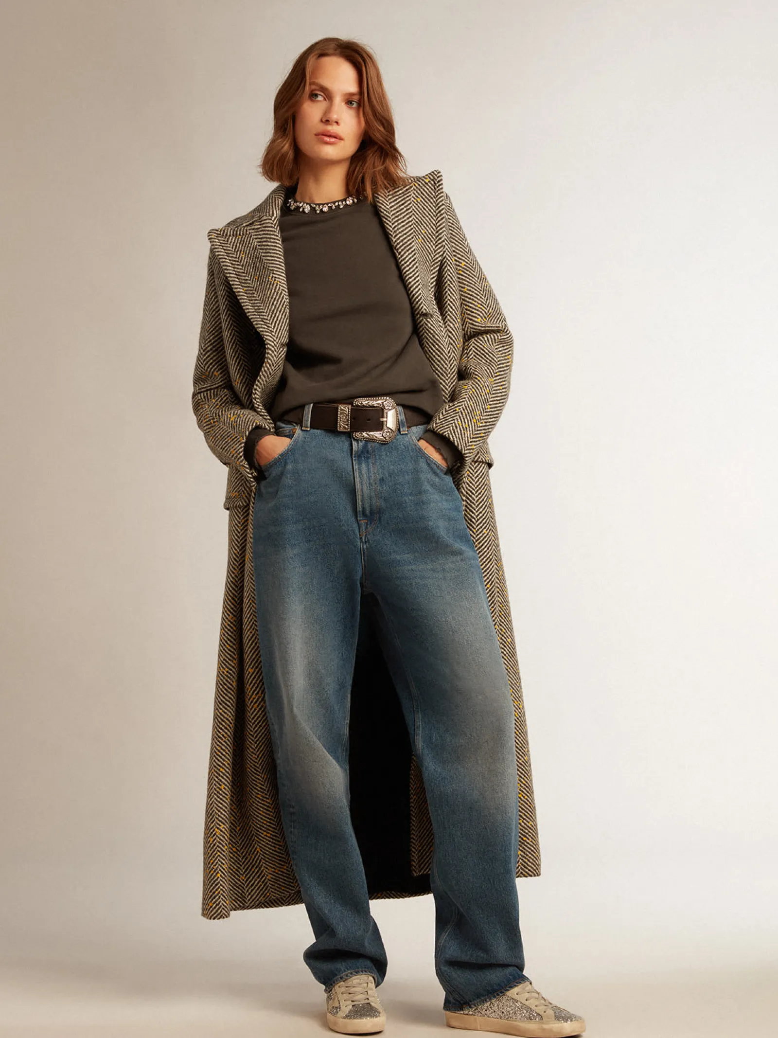 Best Golden Goose Casaco longo feminino espinha de peixe com detalhes amarelos Cor: cinza antracite