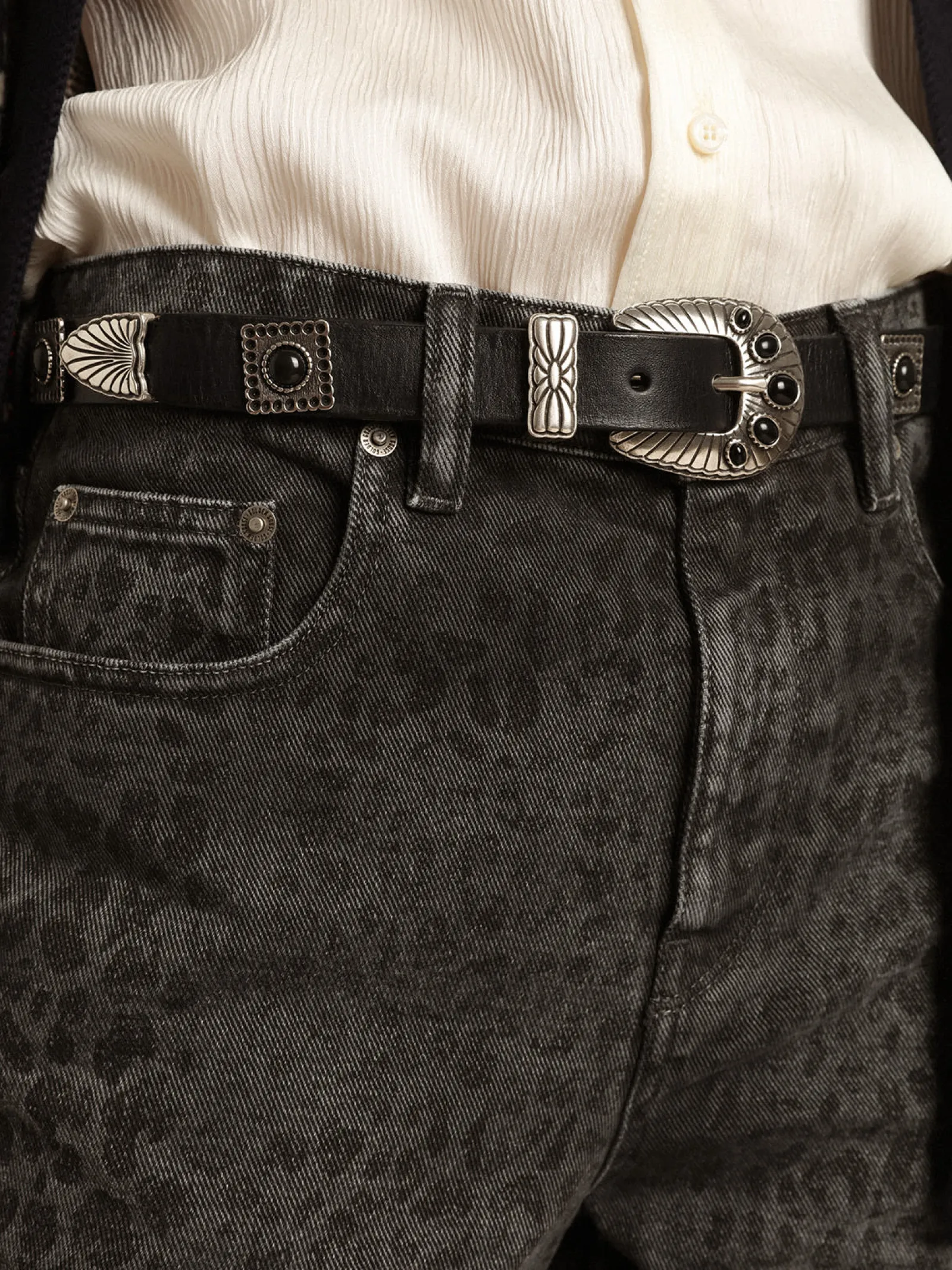 Sale Golden Goose Cinto Shell de couro preto com tachas prateadas Cor: preto