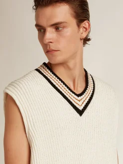 Shop Golden Goose Colete com decote em V de fio de algodão cor de papiro Cor: papiro