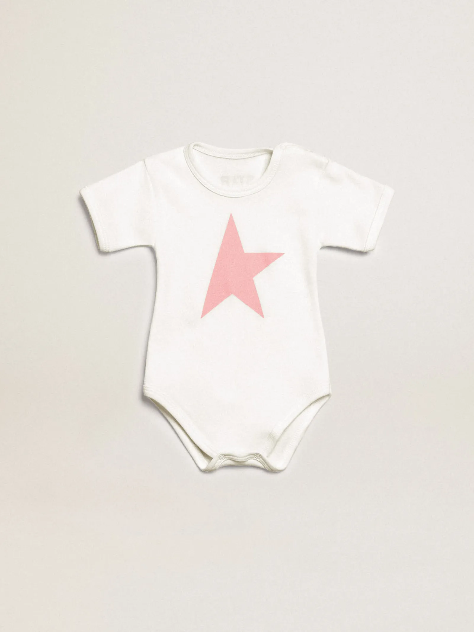 Discount Golden Goose Conjunto de presente branco com acabamento e logo rosa Cor: branco e branco leite