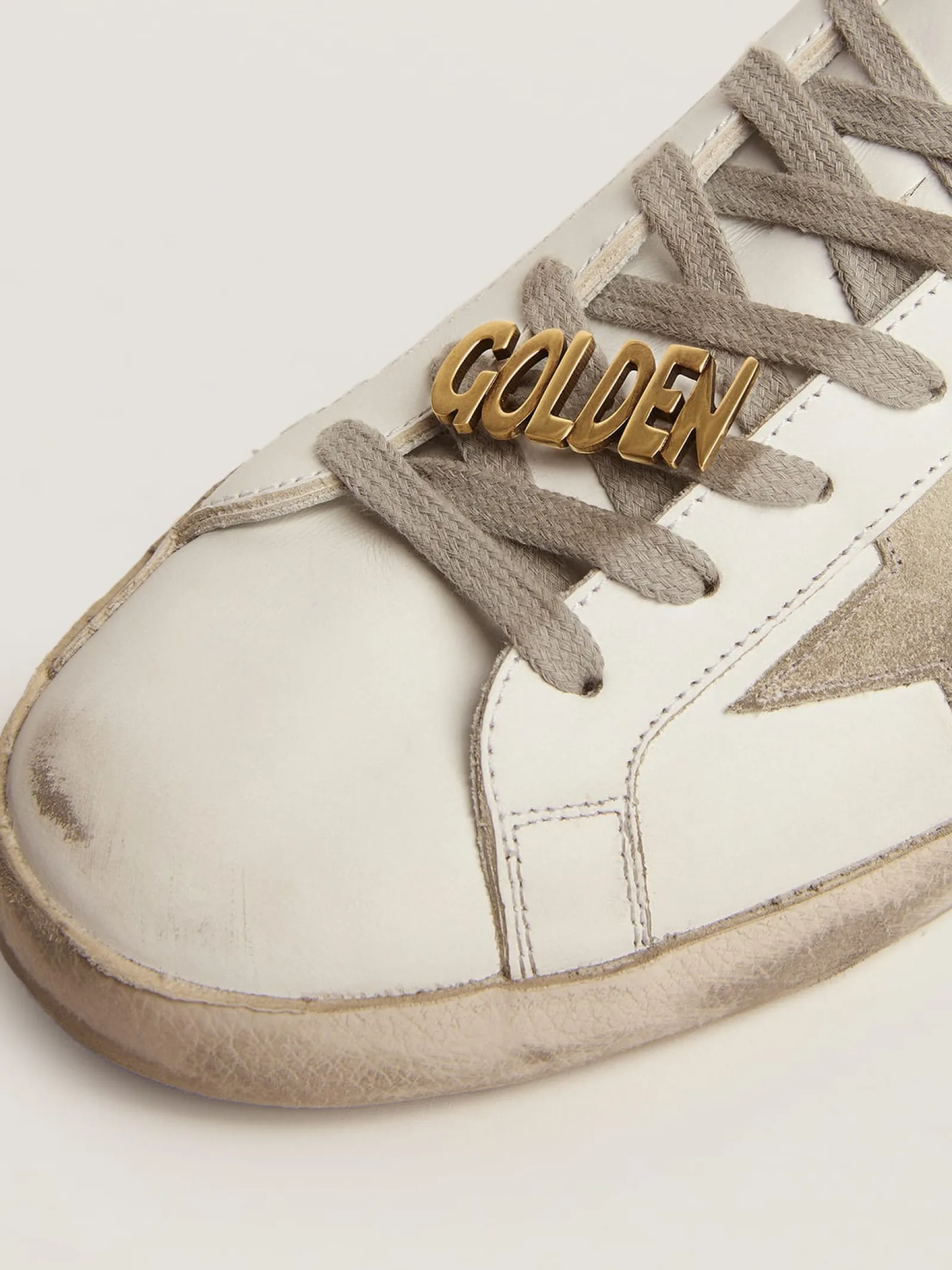 Hot Golden Goose Fecho de cadarço masculino com grampo ouro velho e escrita Golden Família: Timeless