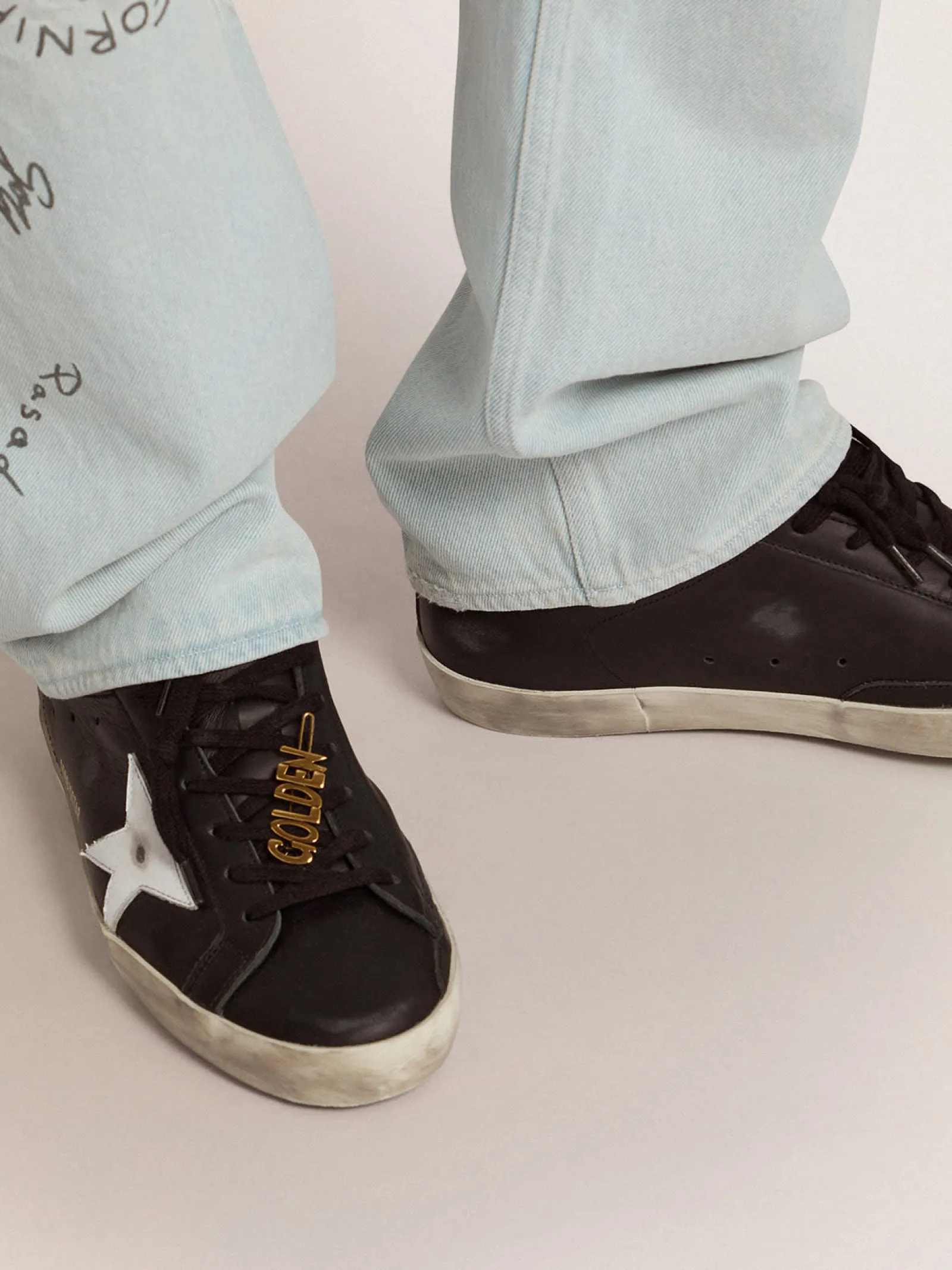Hot Golden Goose Fecho de cadarço masculino com grampo ouro velho e escrita Golden Família: Timeless