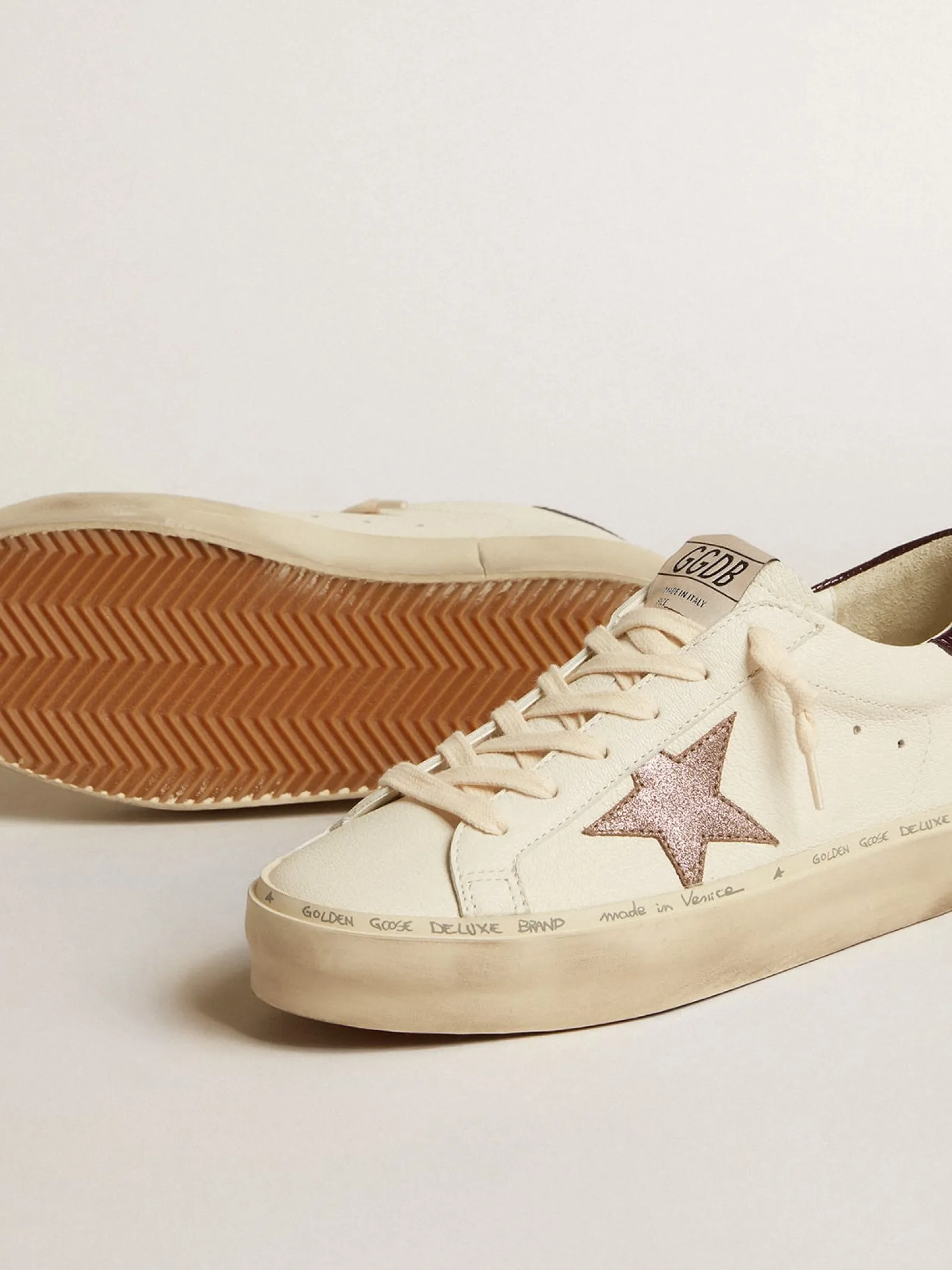 Cheap Golden Goose Hi Star LTD de napa com estrela de glitter e talão com estampa de lagarto Cabedal de napa branca