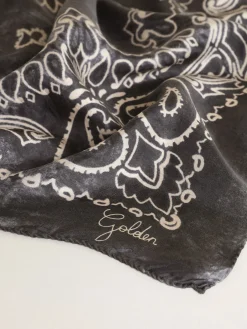 Shop Golden Goose Lenço cinza antracite com estampa caxemira Cor: cinza antracite