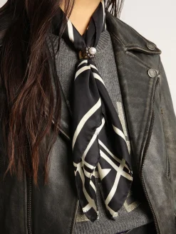 Best Sale Golden Goose Lenço preto com listras e estrelas brancas contrastantes Cor: preto