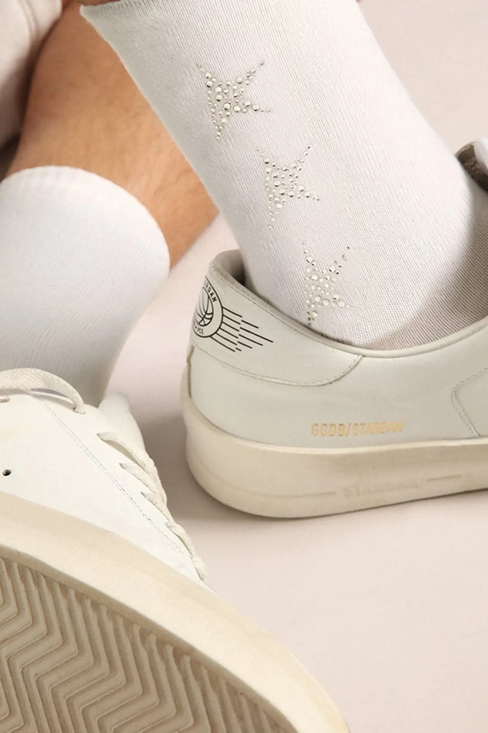 Sale Golden Goose Meias brancas com estrelas e cristais aplicados Star Collection