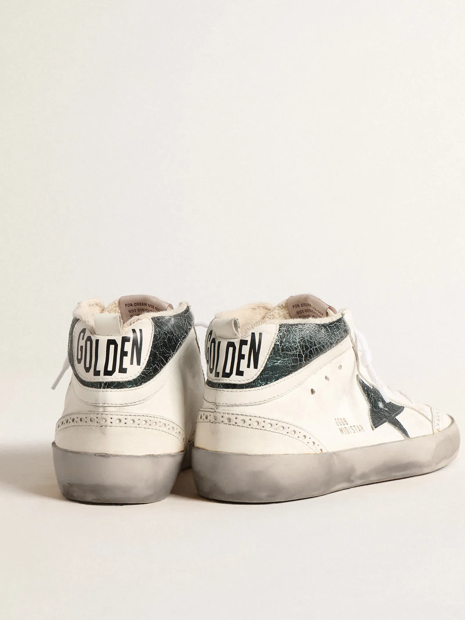 Discount Golden Goose Mid Star com estrela de couro metálico verde e lista branca Cor: branco