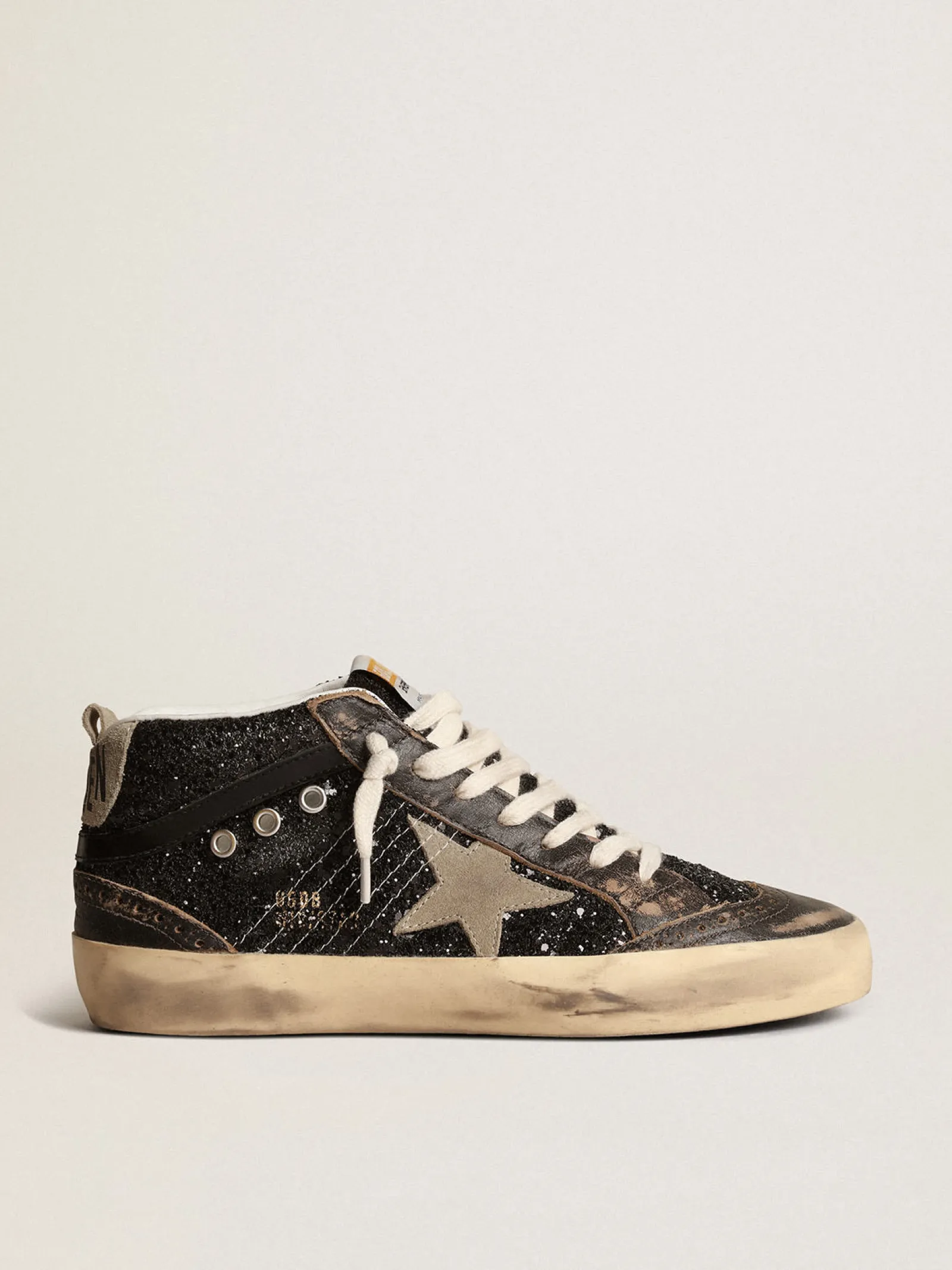Shop Golden Goose Mid Star de glitter preto, estrela e talão de suede havana-rosado Cabedal de glitter preto