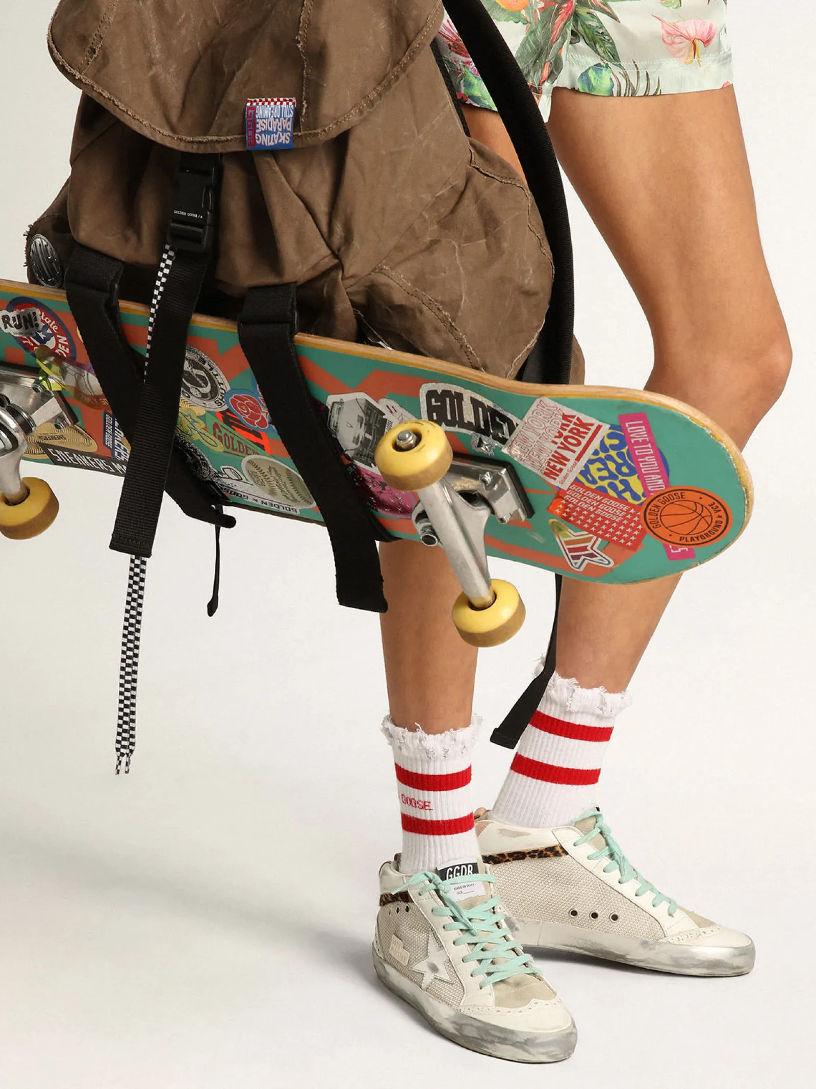 Sale Golden Goose Mid Star Feminino com estrela prateada e lista de couro cavalinho leopardo Cabedal em malha e couro nas cores branco e prata claro