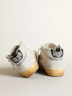 Shop Golden Goose Mid Star feminino de suede branco com estrela e lista Swarovski Cabedal de suede branco