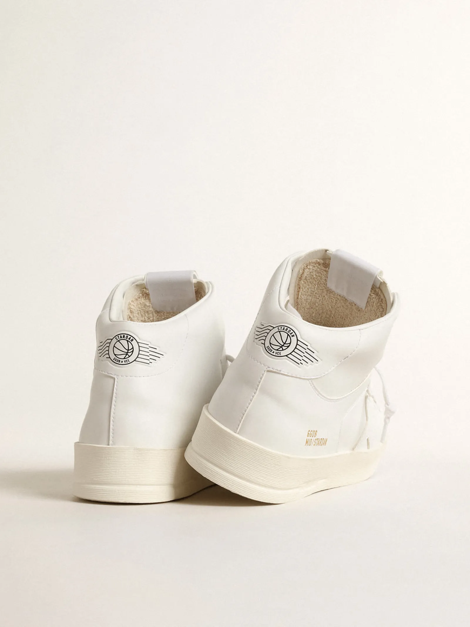 Best Golden Goose Mid-Stardan Masculino com base vegetal e estrela e talão brancos Tênis 100% vegano