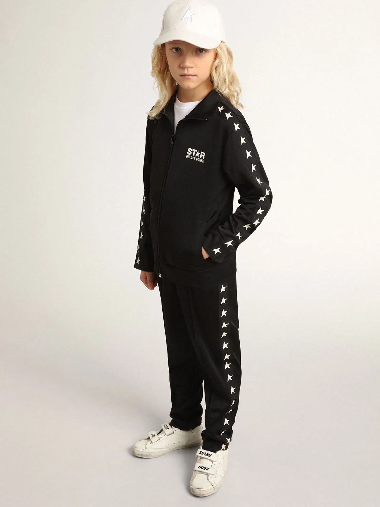 Fashion Golden Goose Moletom preto com zíper e estrelas brancas em contraste Star Collection