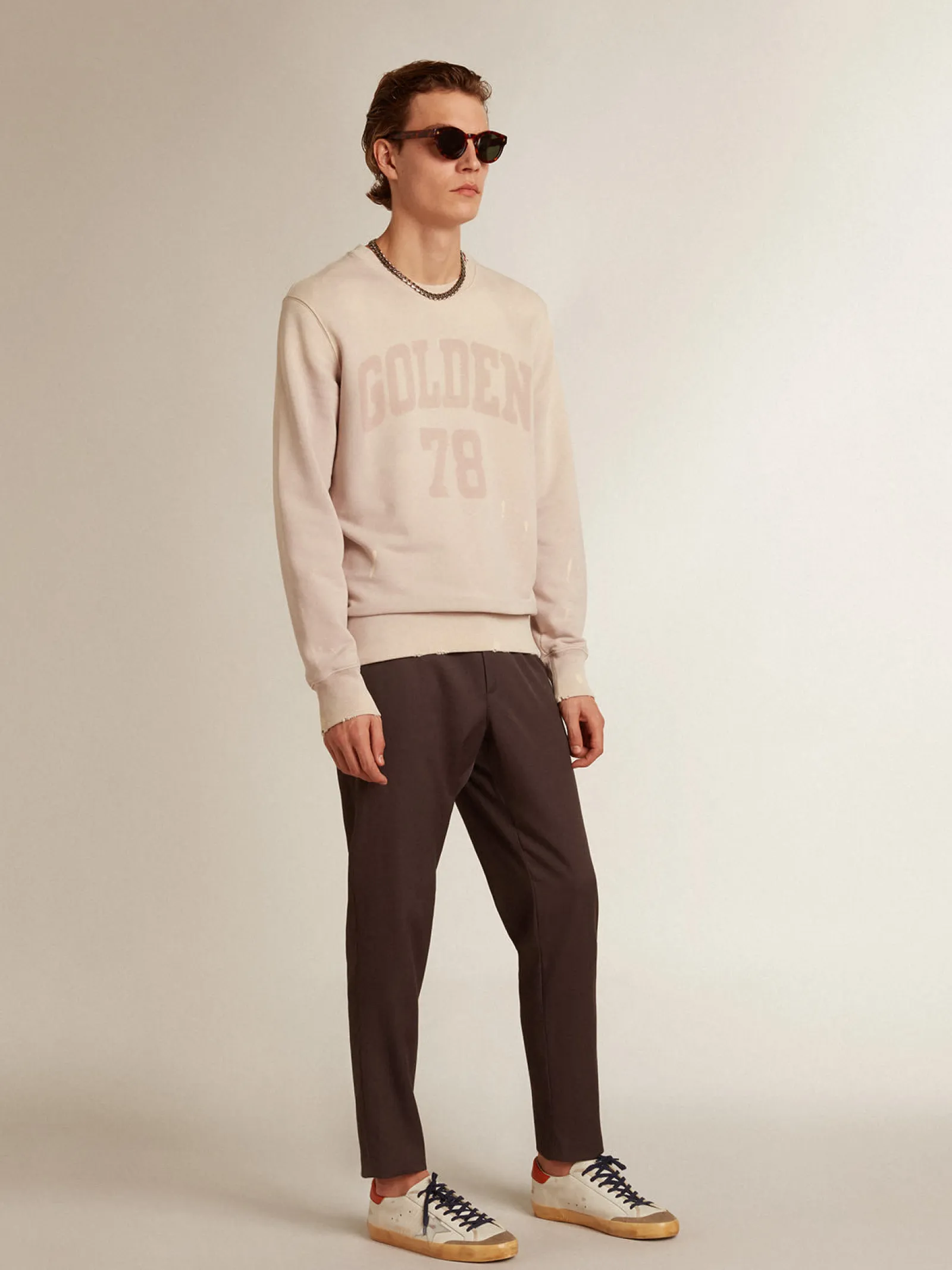 Outlet Golden Goose Moletom rosa pálido com tratamento desgastado Cor: rosa pálido