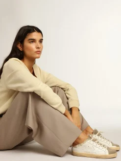 Sale Golden Goose Mule Super-Star com estrela de couro branco e forro de shearling Cor: branco