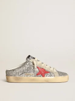 Best Golden Goose Mule Super-Star feminino em glitter prateado com estrela de couro vermelho Cabedal de glitter prateado