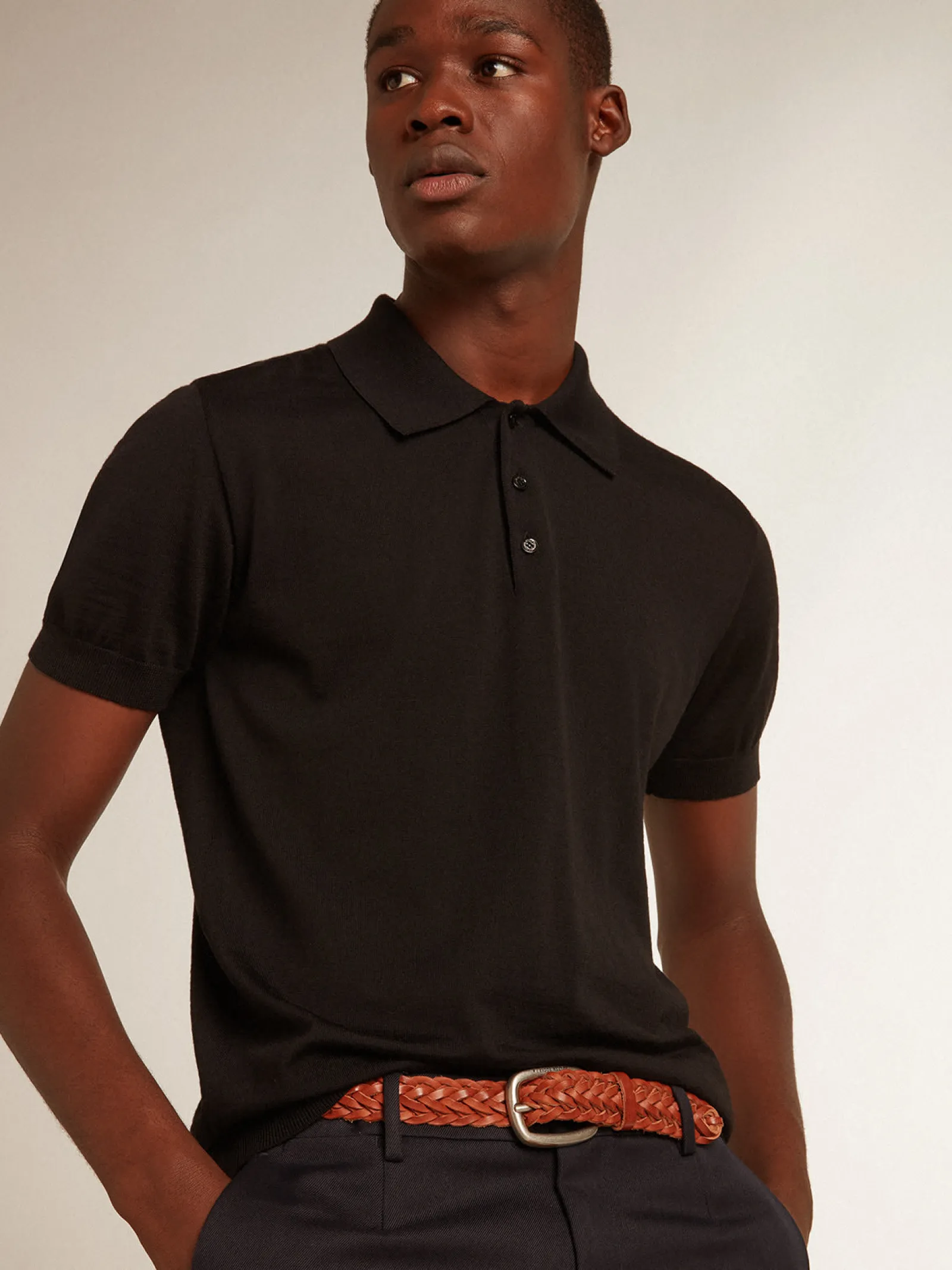 Discount Golden Goose Polo masculina de manga curta de lã merino preta Golden Collection