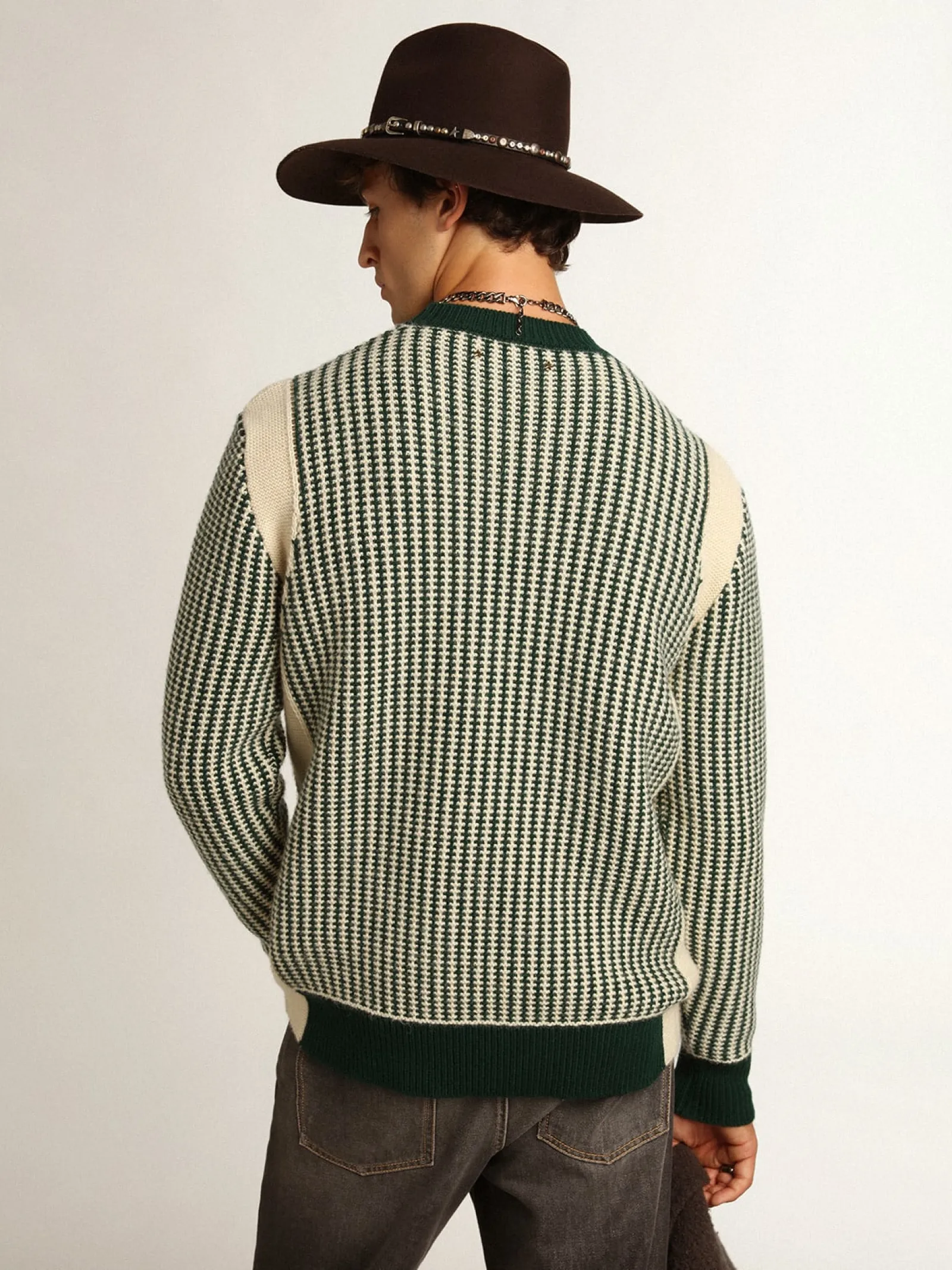 Best Sale Golden Goose Pulôver masculino de gola redonda de lã bicolor branca e verde Cor: branco e verde