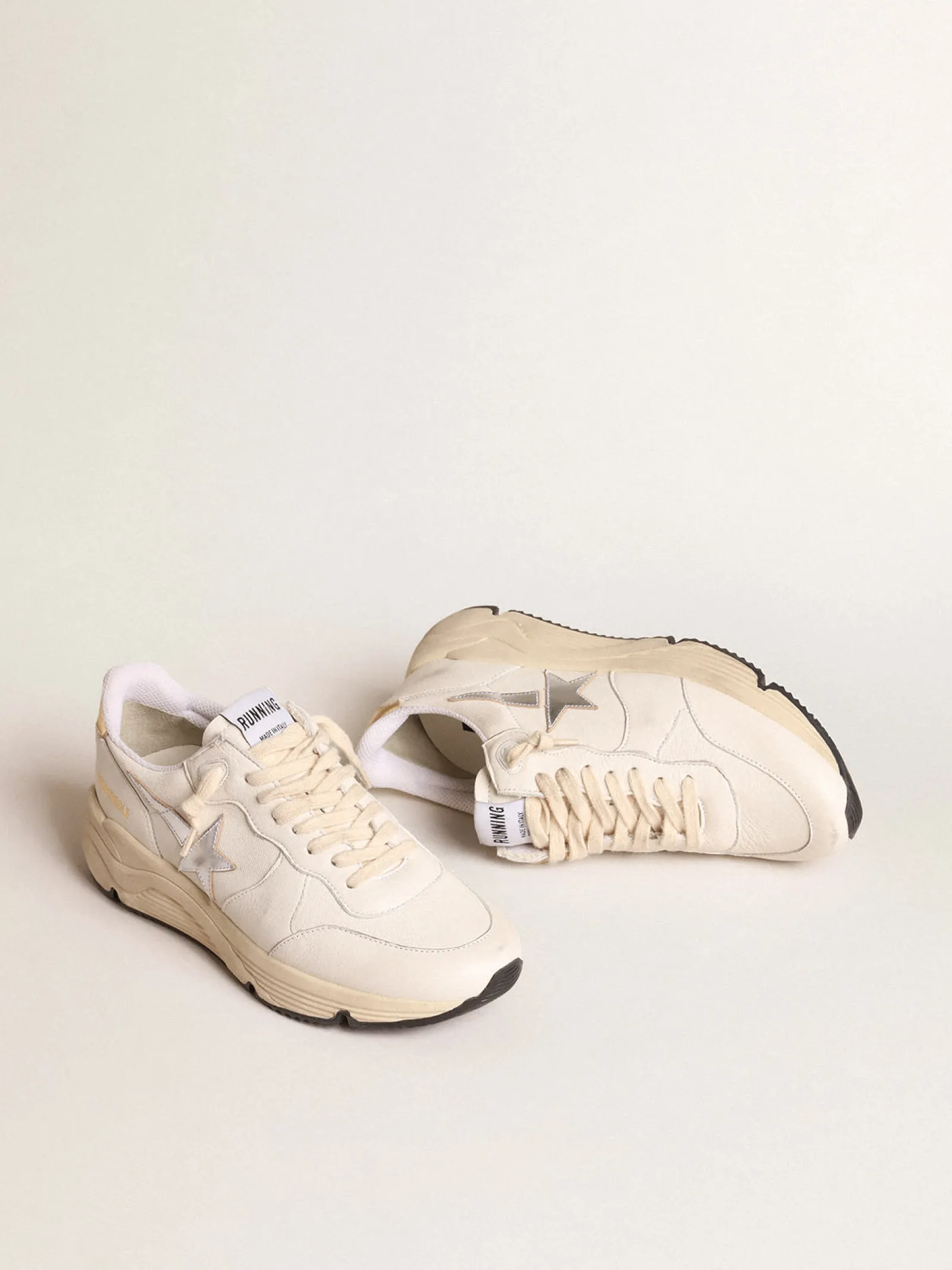Best Golden Goose Running Sole de napa com estrela prateada e talão de couro dourado Cabedal de napa branca
