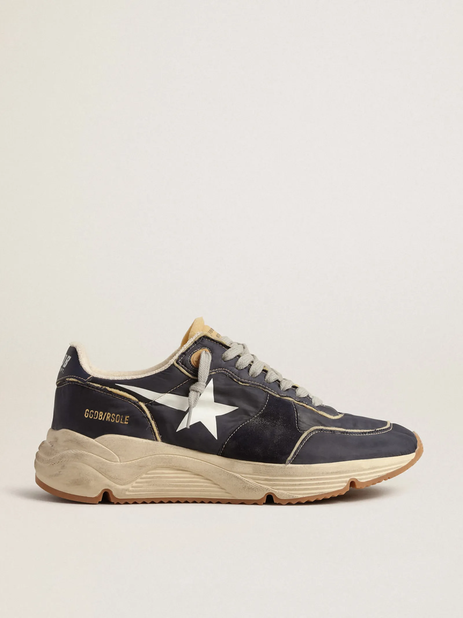 New Golden Goose Running Sole de náilon azul com estrela estampada branca Cabedal de náilon azul-escuro com detalhes de espuma de borracha bege
