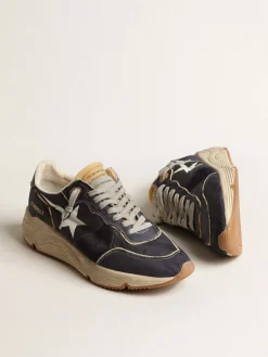 New Golden Goose Running Sole de náilon azul com estrela estampada branca Cabedal de náilon azul-escuro com detalhes de espuma de borracha bege