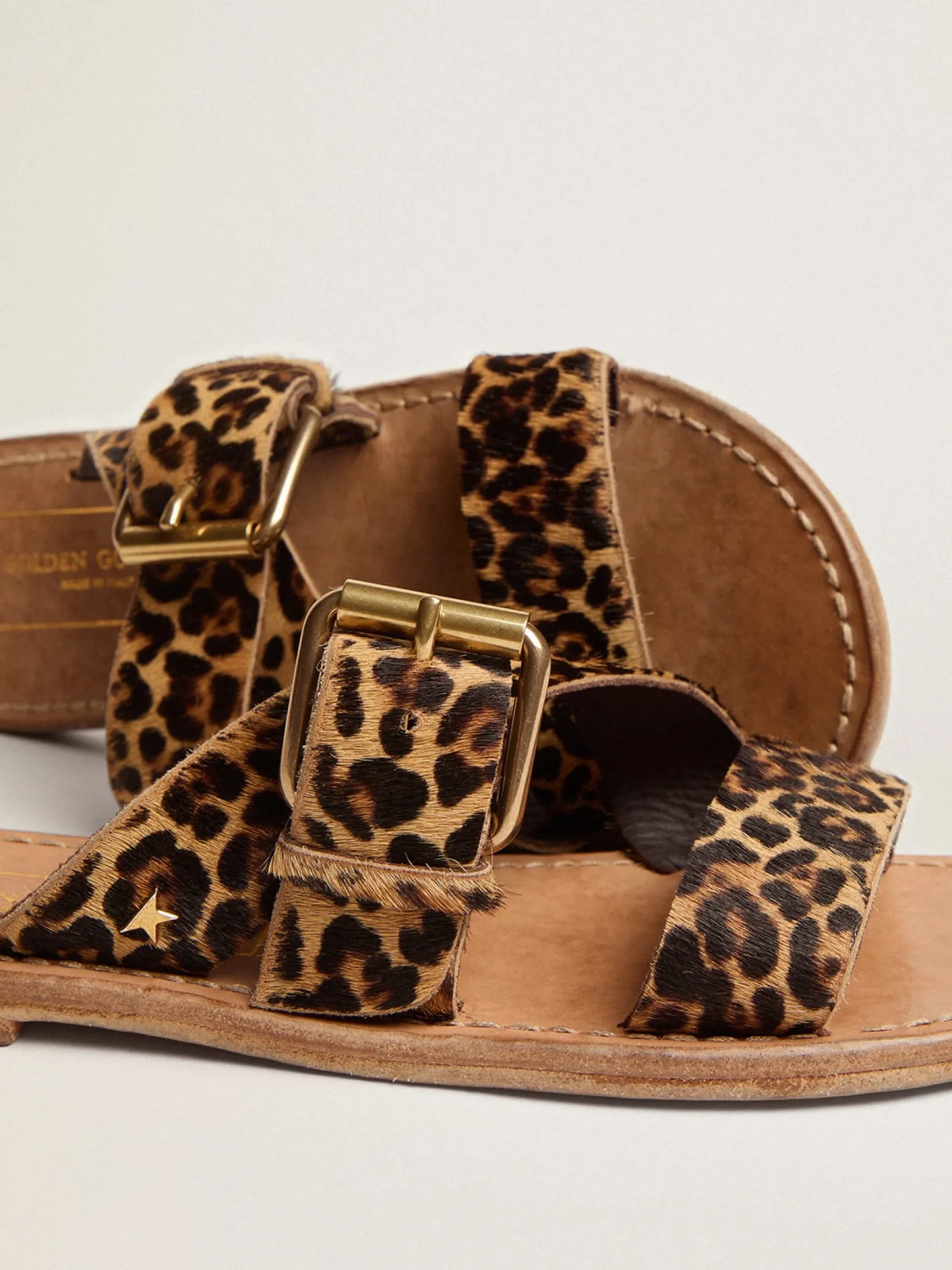 Clearance Golden Goose Sandália rasteira Feminina de couro cavalinho com estampa de leopardo Cabedal em cavalino com estampa de leopardo bege e marrom