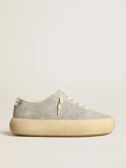 Sale Golden Goose Sapato Space-Star Masculino de suede gelo com forro de shearling Cabedal de suede cinza gelo