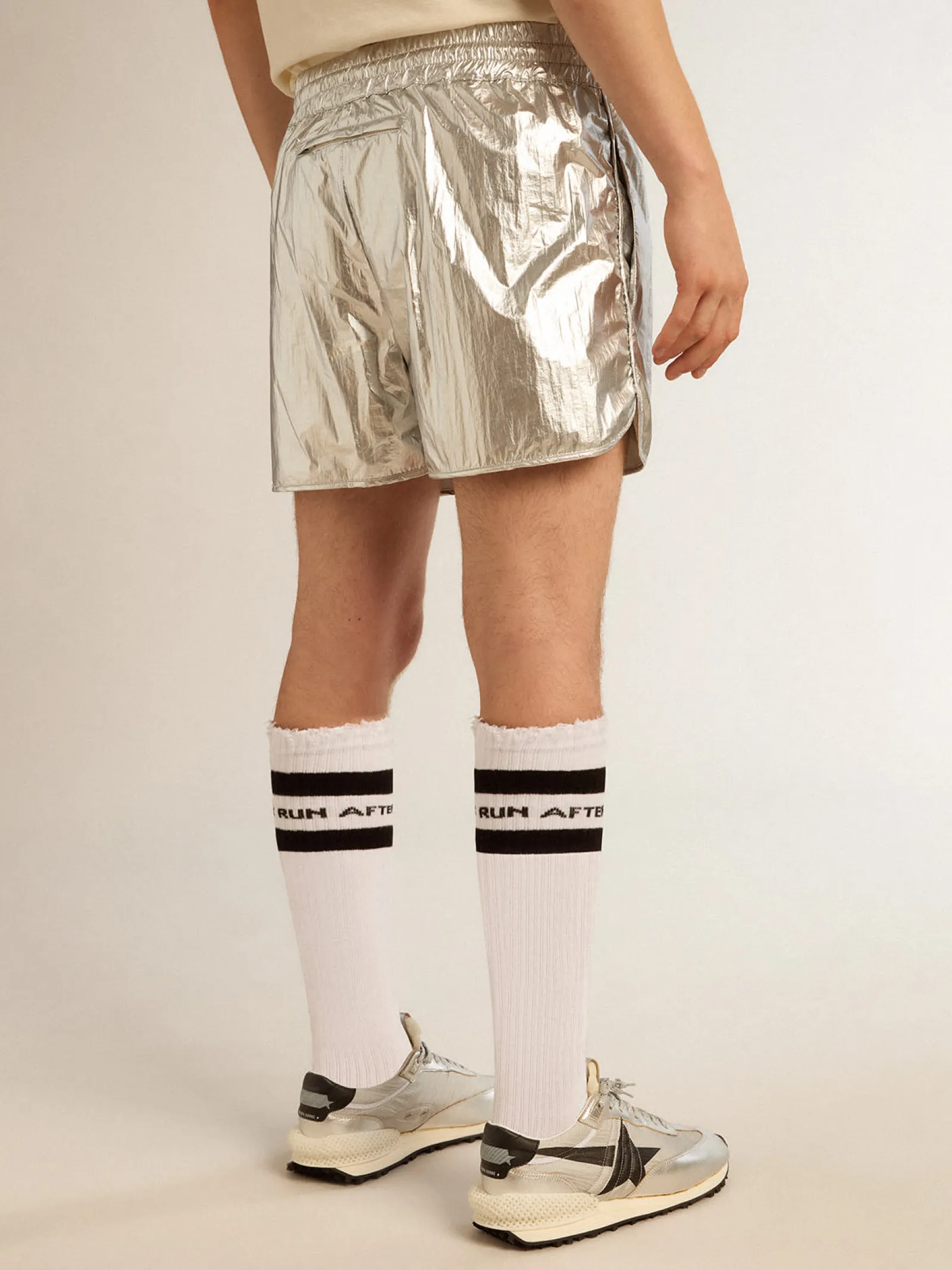 Clearance Golden Goose Short de corrida masculino de tecido prateado Cor: prateado
